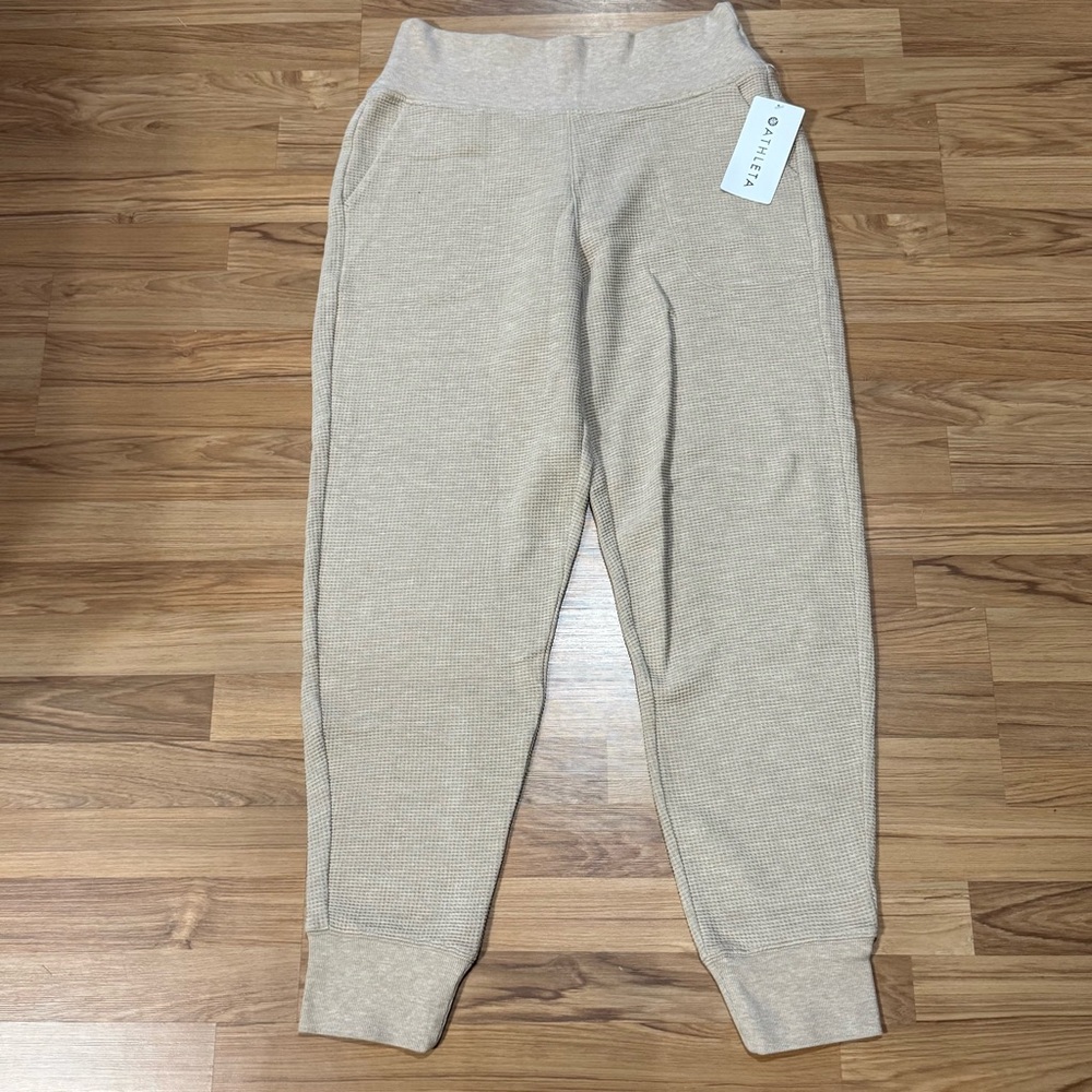 Women’s Athleta Coaster Luxe Waffle Joggers in Beige Size Large TALL NWT